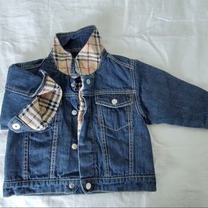 Amazing condition Burberry jacket 6 months